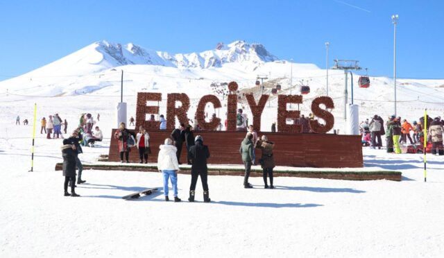Erciyes Kayak Merkezi Giriş Ücreti